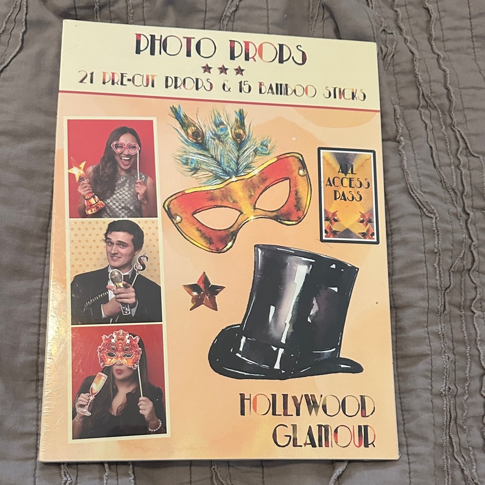 Hollywood Glamour Photo Props Set